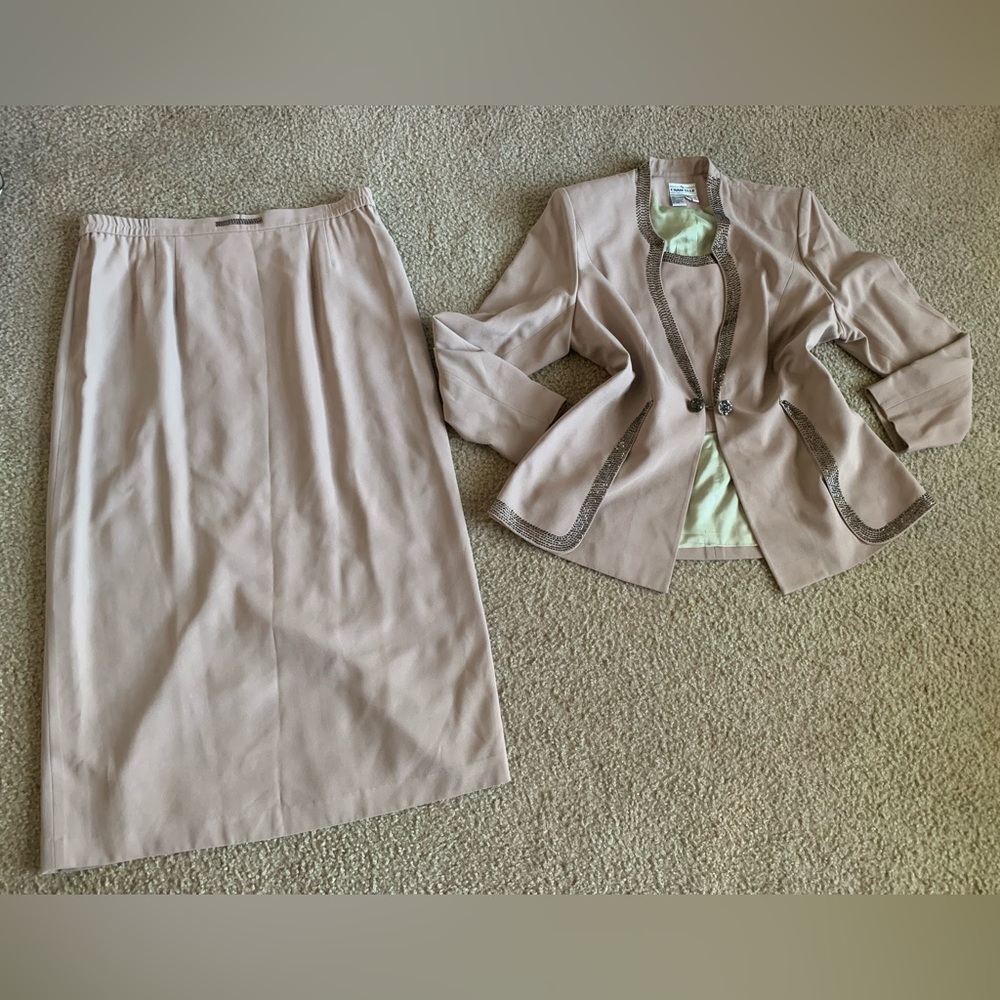 Chancelle Brown Skirt Suit Size 18